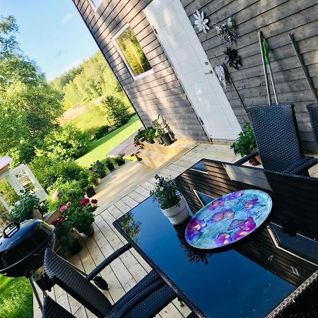 15 Min Fran Ullared! Ny Stuga Med Hoeg Standard! Älvsered Zewnętrze zdjęcie